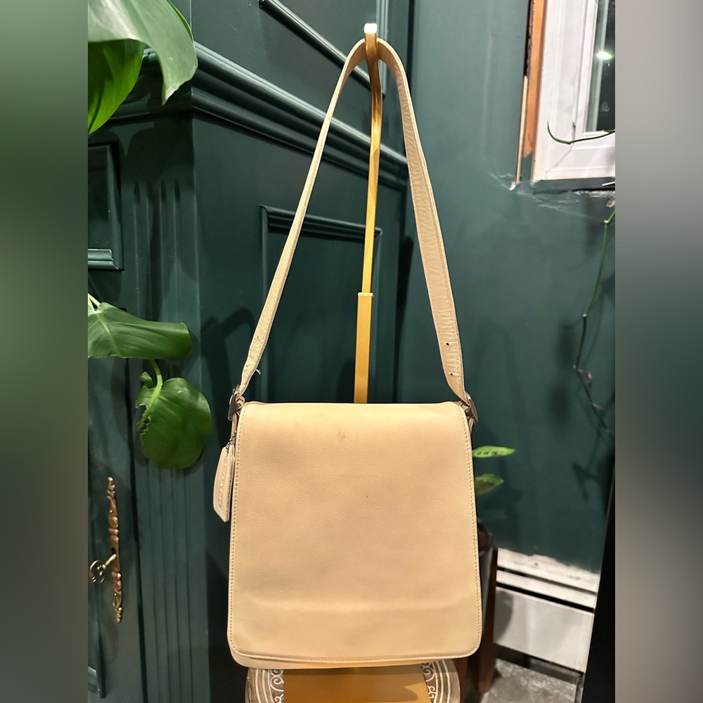 Vintage Coach North South Slim Shoulder Bag